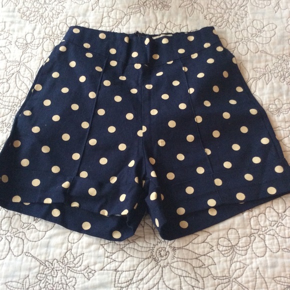 lindy bop Pants - Lindy Bop high waisted shorts